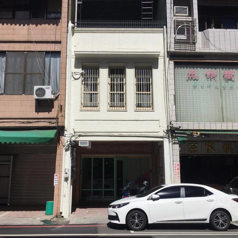 爪窩 29 Nesuto Apartment Тайнан Екстериор снимка